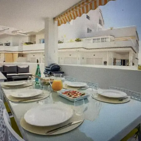 Vistas Mar Bed and breakfast Marbella